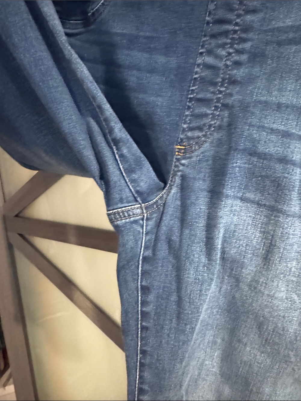 Chico’s Pull-On Slim Boot Jeans 1.5R US 10 Distressed Frayed Hem - Picture 3 of 6